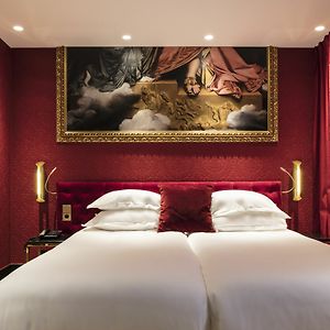 Klassieke Kamer met Twee Aparte Bedden